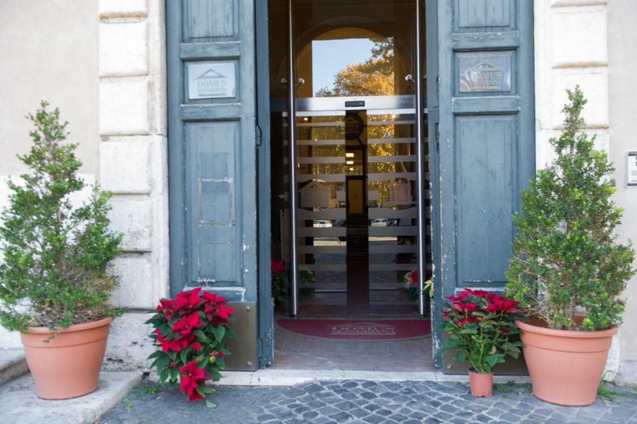 Bed and Breakfast Domus Sessoriana Rom Exterior foto